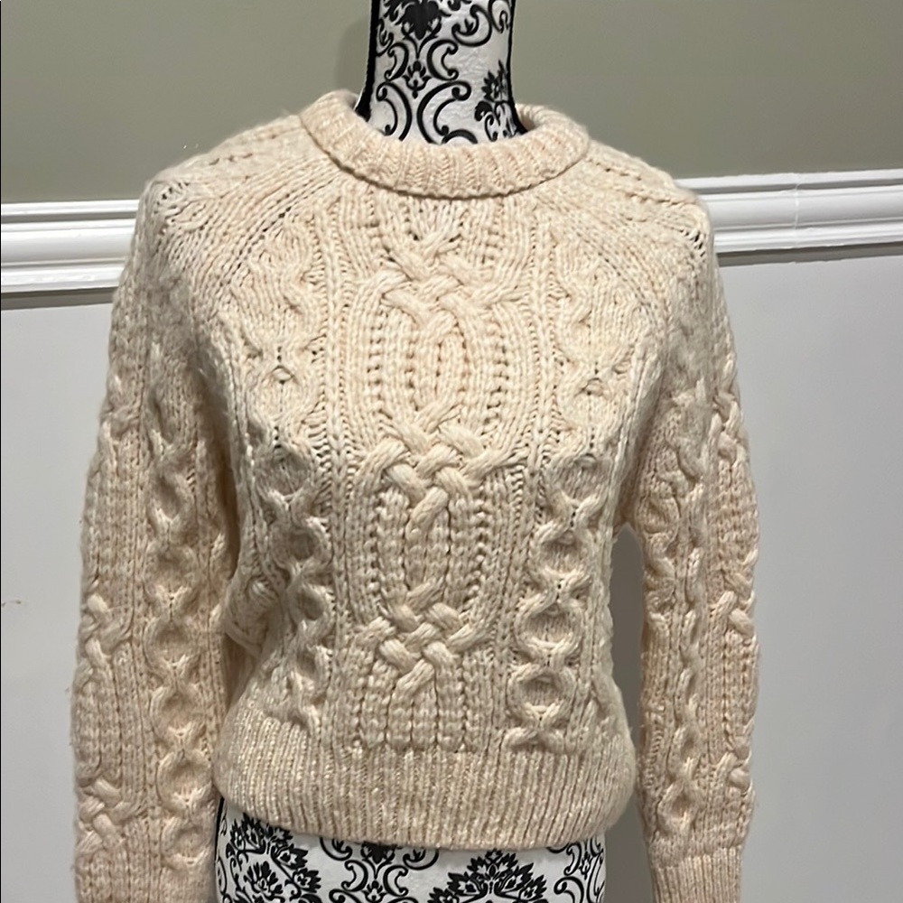 Zara Cream Cable-Knit Crewneck Sweater